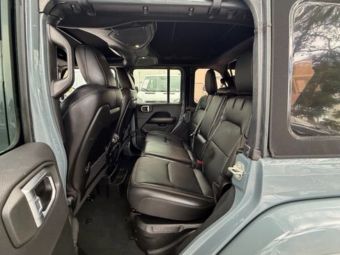 Used 2024 Jeep Wrangler Unlimited Sahara w/ Safety Group AWD/4WD image 11