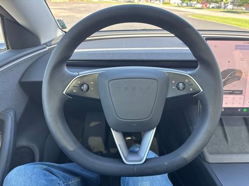 Used 2025 Tesla Model 3 Long Range RWD image 9