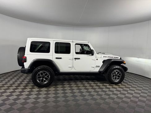 Used 2026 Jeep Wrangler Unlimited Rubicon AWD/4WD image 7
