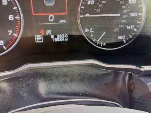 Used 2025 Subaru Outback Onyx Edition AWD/4WD image 2