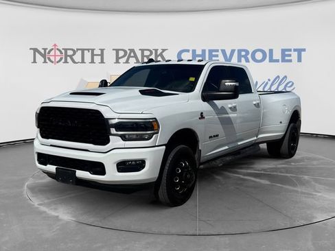 Used 2024 RAM 3500 Laramie w/ Night Edition AWD/4WD image 7