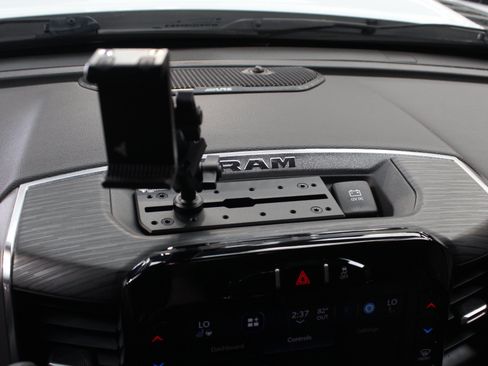 Used 2024 RAM 2500 Laramie w/ Night Edition AWD/4WD image 83