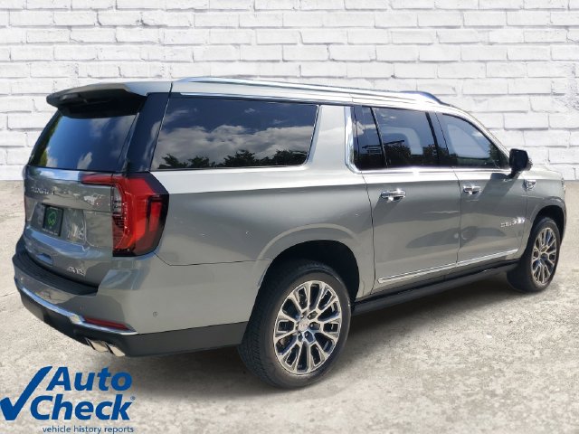 Used 2025 GMC Yukon XL Denali w/ Sun & Power Step Package RWD image 4