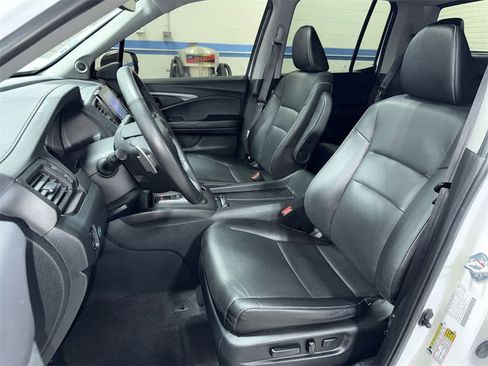 Certified 2023 Honda Ridgeline RTL image 15