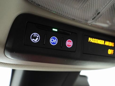 Used 2024 Buick Encore GX Avenir w/ Avenir Convenience Package image 19