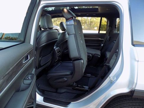 New 2025 Jeep Grand Cherokee L Limited image 33