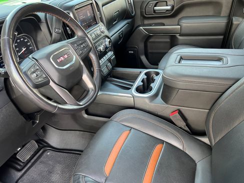 Used 2021 GMC Sierra 2500 AT4 w/ AT4 Preferred Package image 7