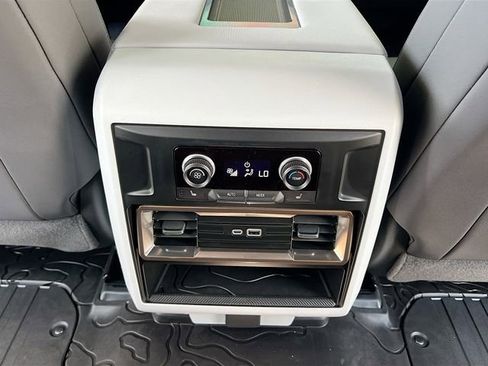 New 2025 GMC Hummer EV 3X AWD/4WD image 18