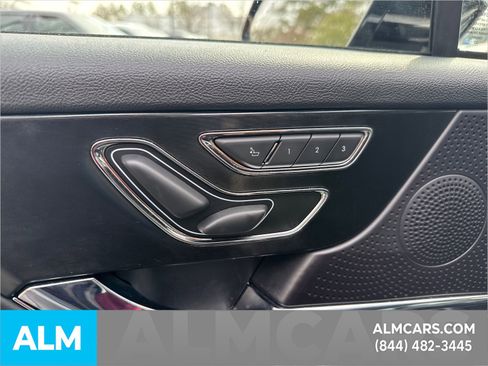 Used 2023 Lincoln Corsair Grand Touring image 11