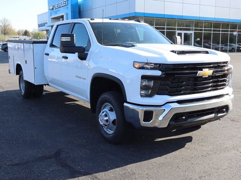 New 2026 Chevrolet Silverado 3500 W/T w/ WT Convenience Package AWD/4WD image 2