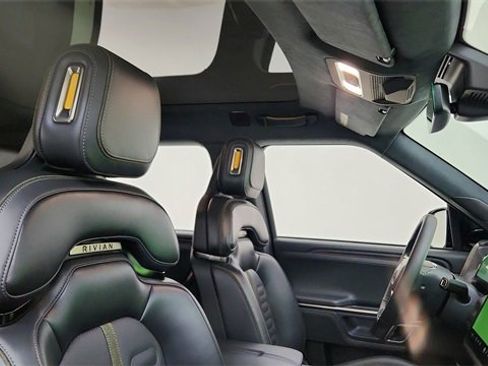 Used 2024 Rivian R1S Adventure image 22