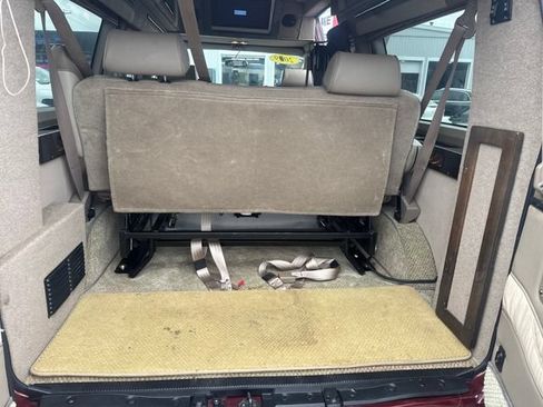 Used 2009 Ford E-250 and Econoline 250 RWD image 23