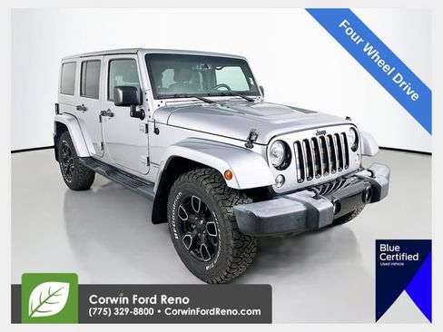 Used 2018 Jeep Wrangler Unlimited Sahara w/ Max Tow Package AWD/4WD image 1