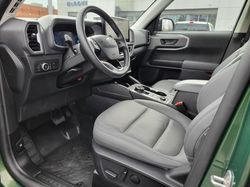 Used 2025 Ford Bronco Sport Badlands AWD/4WD image 17