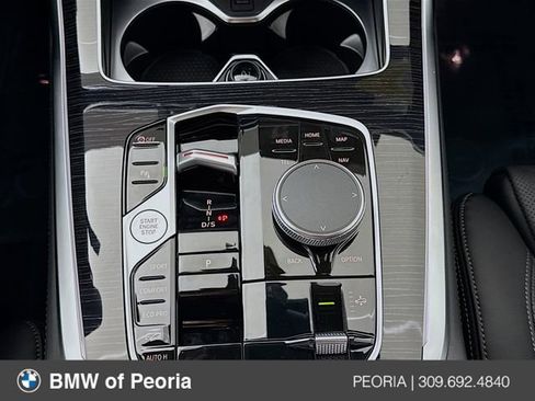 New 2026 BMW X7 xDrive40i w/ M Sport Package image 17