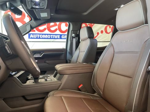 New 2026 GMC Sierra 1500 Denali AWD/4WD image 16