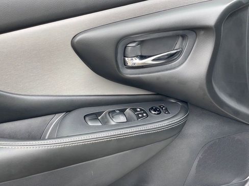 Used 2020 Nissan Murano S w/ Technology Package image 11