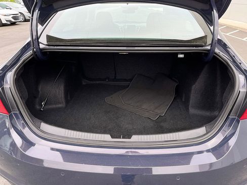 Used 2025 Chevrolet Malibu LT FWD image 30