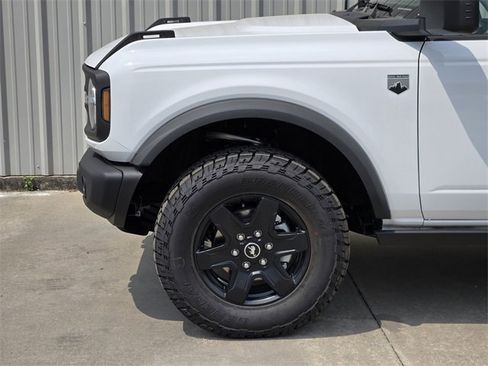 New 2025 Ford Bronco Big Bend w/ Black Diamond Package image 8