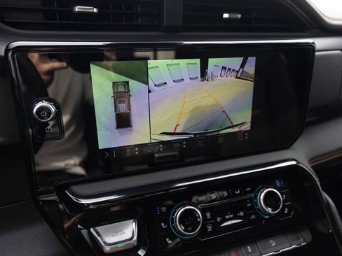 Used 2025 GMC Sierra 1500 AT4 w/ Technology Package image 36