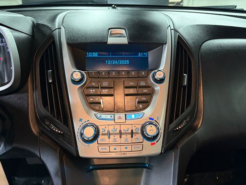 Used 2015 Chevrolet Equinox LS image 15