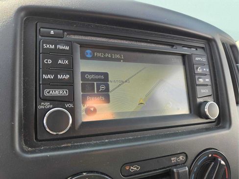 Used 2015 Nissan NV200 FWD image 29