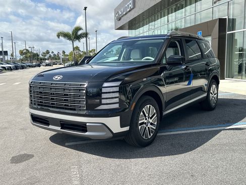 New 2026 Hyundai Palisade SEL Premium FWD image 2