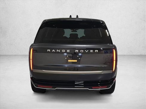 New 2026 Land Rover Range Rover SE image 6