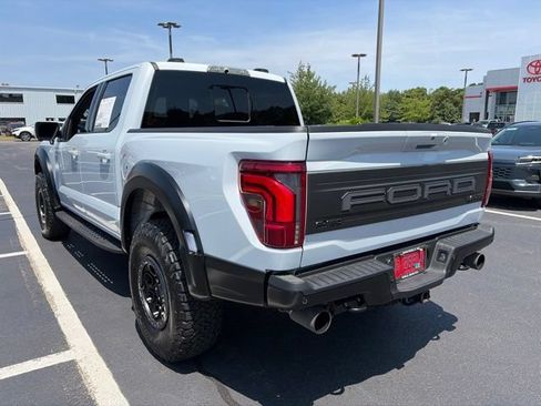 Used 2025 Ford F150 Raptor AWD/4WD image 3