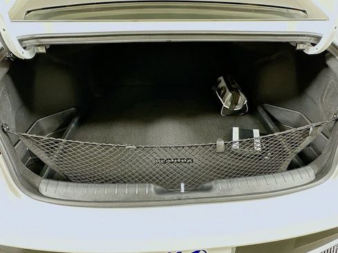 Certified 2025 Hyundai Elantra SEL FWD image 25