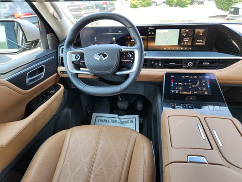 Certified 2025 INFINITI QX80 Sensory AWD/4WD image 13