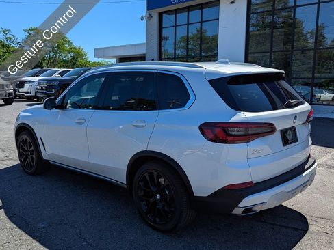 Used 2021 BMW X5 xDrive40i w/ Premium Package AWD/4WD image 11