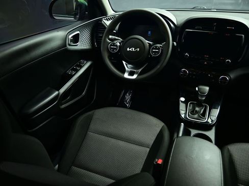 Used 2024 Kia Soul S image 47