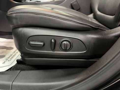 Used 2024 Buick Encore GX Sport Touring w/ Experience Buick Package AWD/4WD image 23