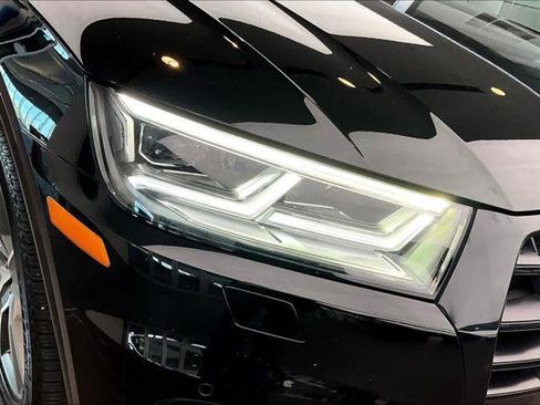 Used 2019 Audi Q5 2.0T Premium Plus AWD/4WD image 27