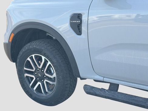New 2026 Ford Ranger Lariat w/ FX4 Off-Road Package image 10