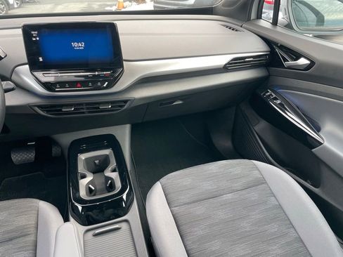 Certified 2022 Volkswagen ID.4 Pro image 10