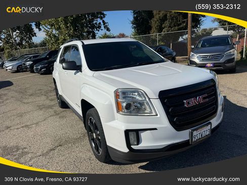 Used 2017 GMC Terrain SLE w/ Nightfall Package image 3