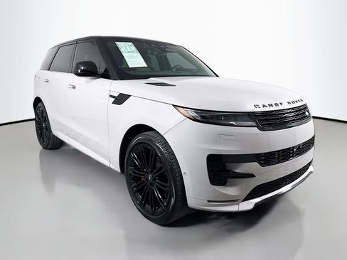 Used 2024 Land Rover Range Rover Sport Dynamic SE AWD/4WD image 3