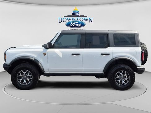 Used 2024 Ford Bronco Badlands AWD/4WD image 6