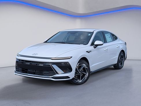 New 2026 Hyundai Sonata SEL image 2