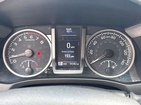 Used 2021 Toyota Tacoma SR5 image 21