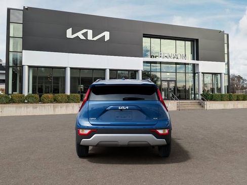 New 2026 Kia Niro EX FWD image 6