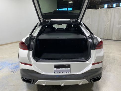 Used 2022 BMW X6 M50i w/ Executive Package image 28
