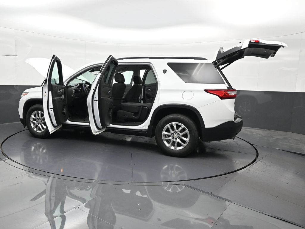 Used 2019 Chevrolet Traverse LT FWD image 35
