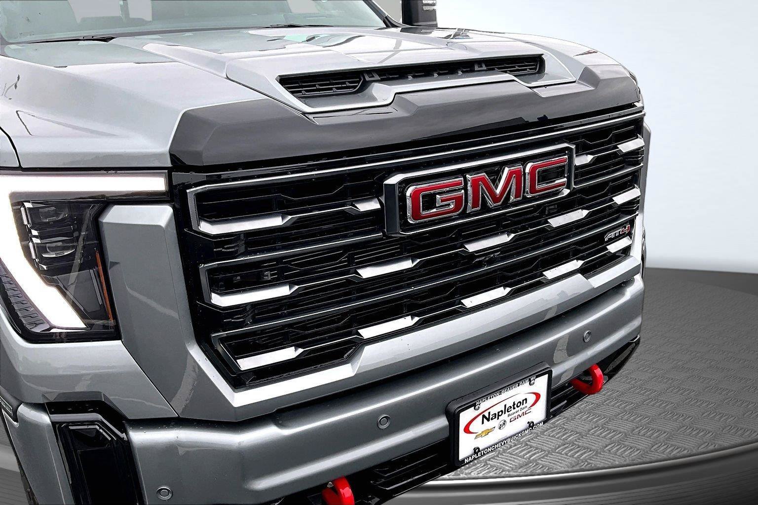 Used 2026 GMC Sierra 2500 AT4 w/ Technology Package AWD/4WD image 29
