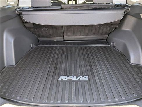Used 2024 Toyota RAV4 XLE w/ Convenience Package AWD/4WD image 6