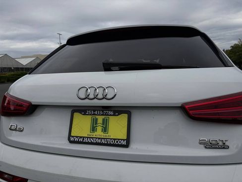 Used 2018 Audi Q3 2.0T Premium w/ Convenience Package AWD/4WD image 18