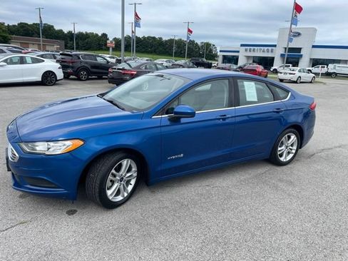 Used 2018 Ford Fusion S FWD image 4