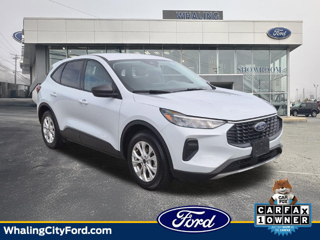 Used 2025 Ford Escape Active FWD image 1
